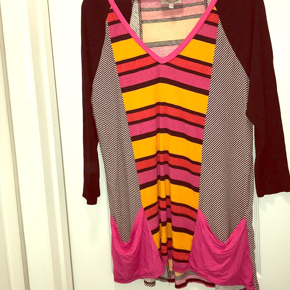 Shirt with pockets